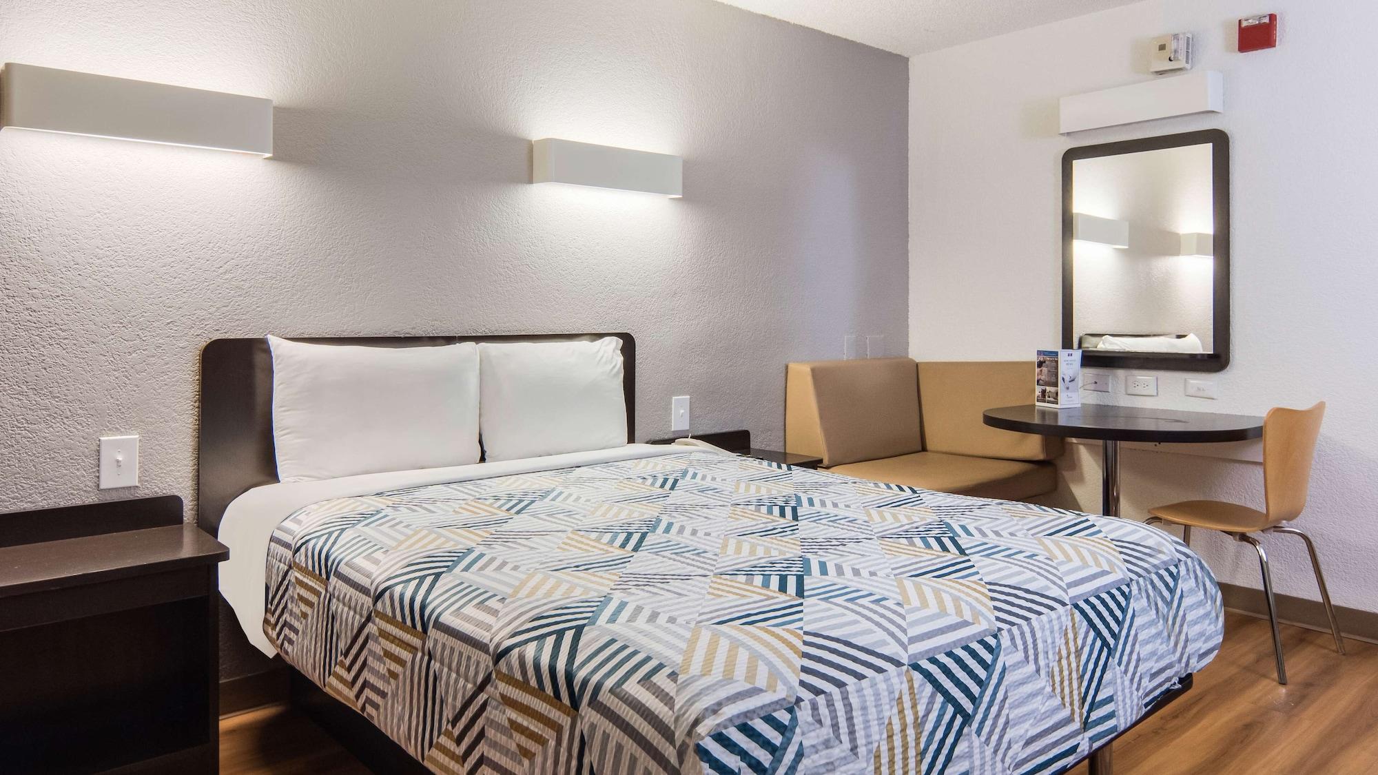 Motel 6-Addison, Tx - Dallas 외부 사진