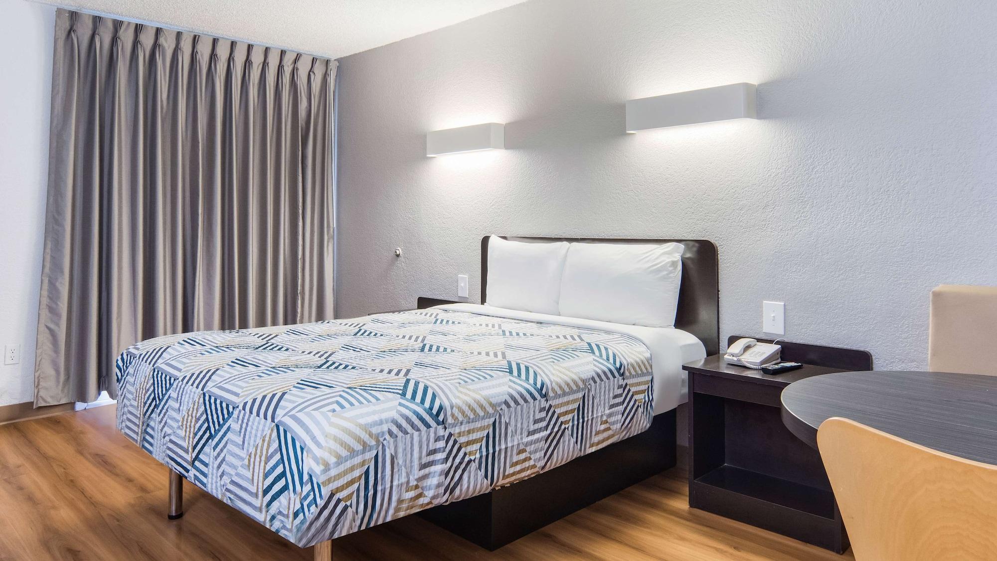 Motel 6-Addison, Tx - Dallas 외부 사진
