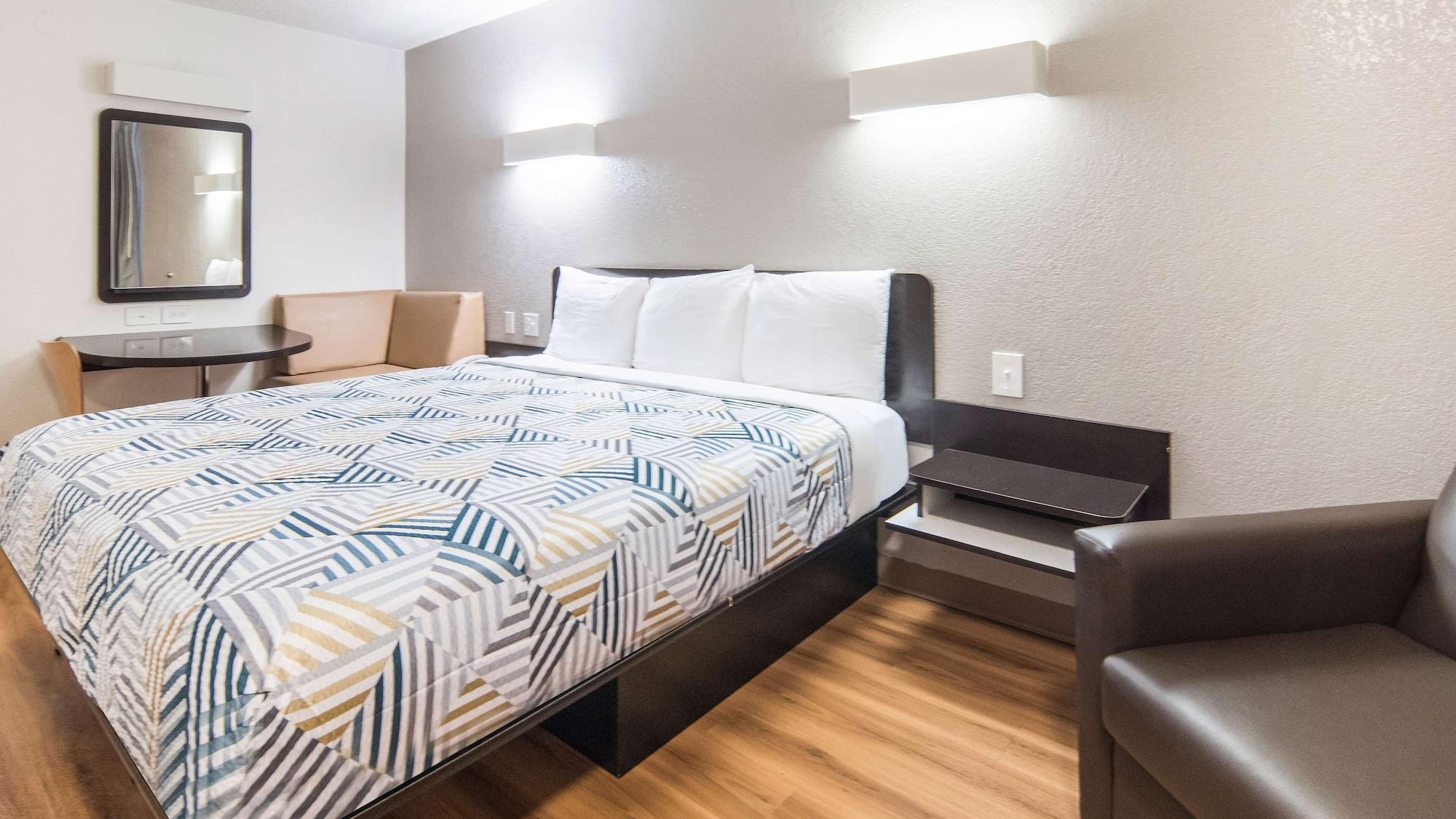 Motel 6-Addison, Tx - Dallas 외부 사진