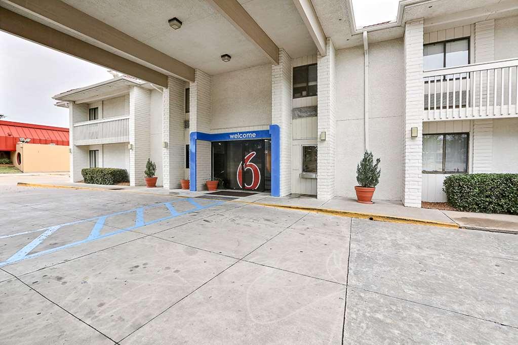 Motel 6-Addison, Tx - Dallas 외부 사진
