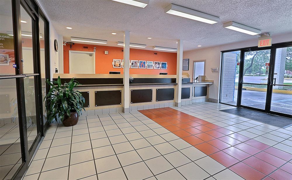 Motel 6-Addison, Tx - Dallas 외부 사진